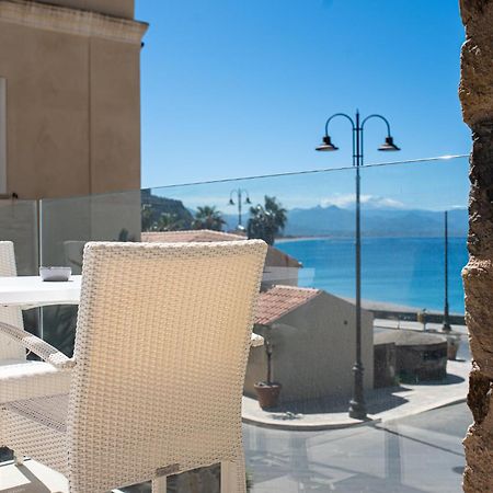 Ngonia Bay Boutique Hotel Milazzo Exterior photo