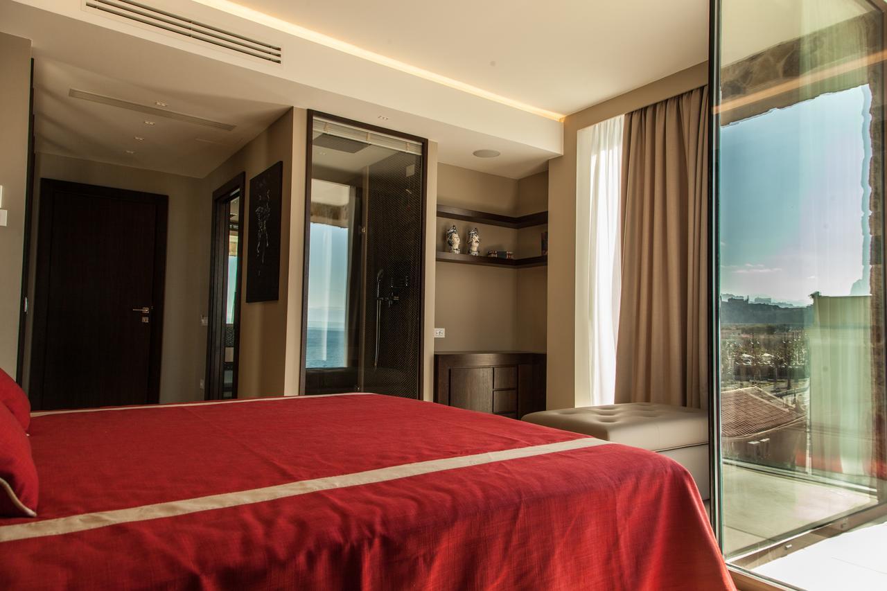 Ngonia Bay Boutique Hotel Milazzo Exterior photo