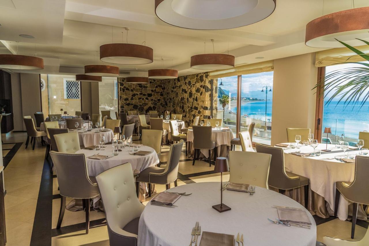 Ngonia Bay Boutique Hotel Milazzo Exterior photo