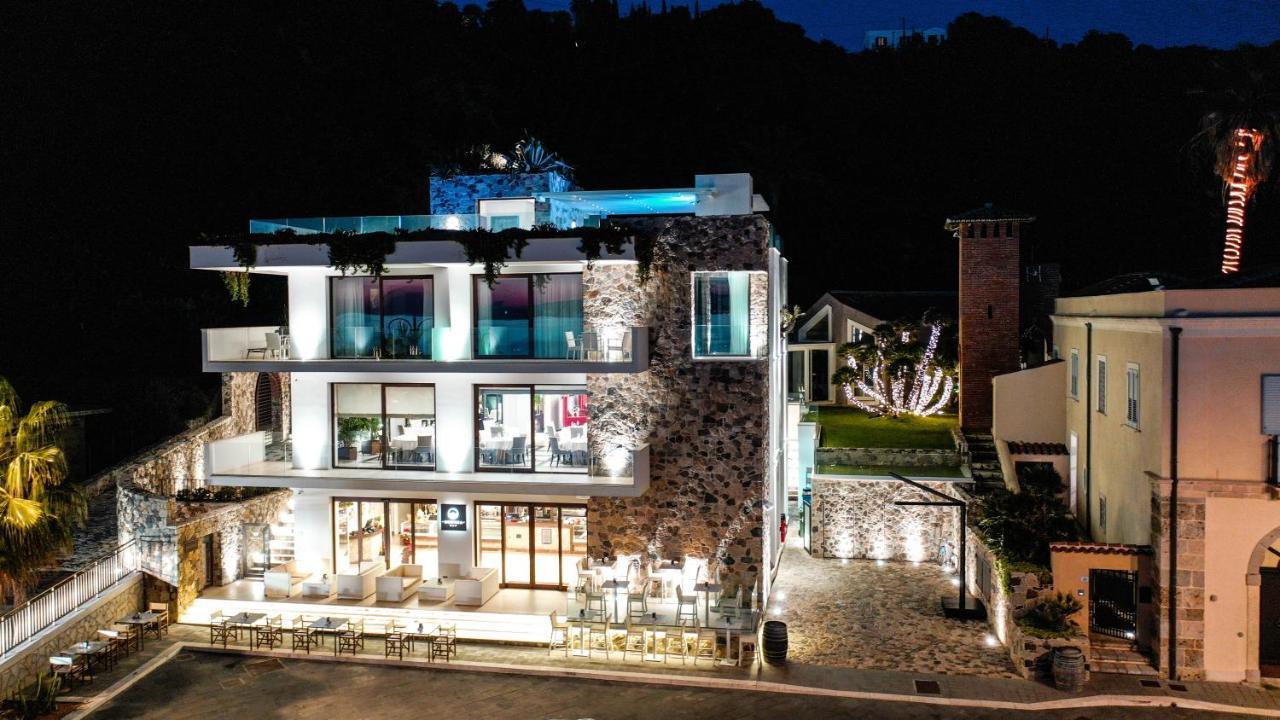 Ngonia Bay Boutique Hotel Milazzo Exterior photo