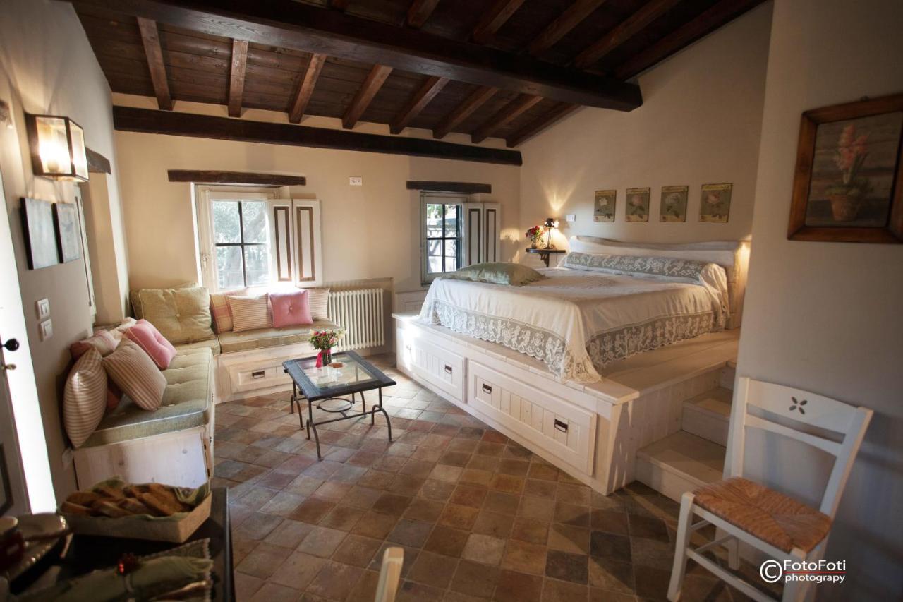Ngonia Bay Boutique Hotel Milazzo Exterior photo
